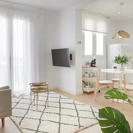 Apartment Appartement *